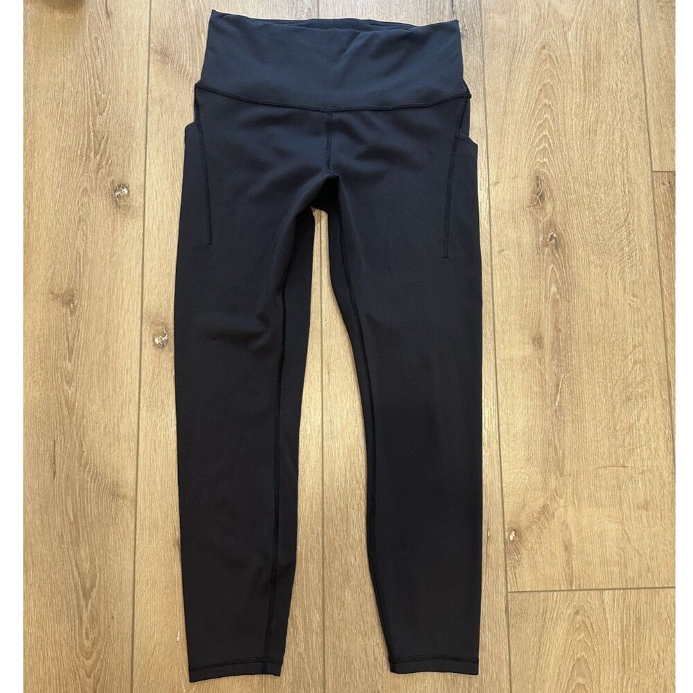 Women's Lulululemon Wunder Train Leggings w/ Pockets Black Size 10 EUC!